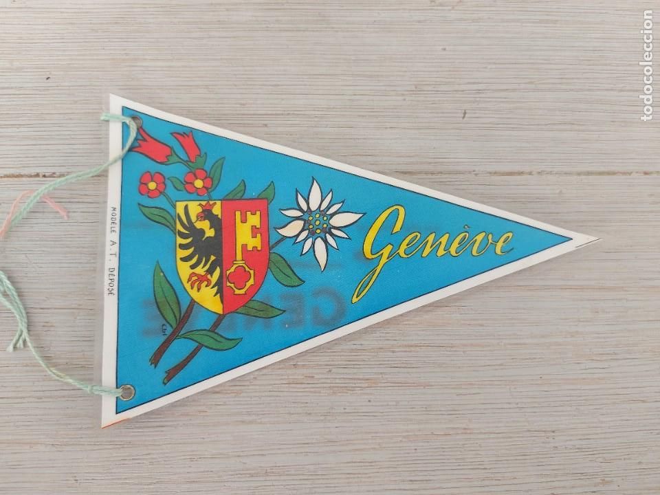 Fanions de collection: ANTIGUO MINI BANDERIN DE GEN&Eacute;VE - GINEBRA - PLASTIFICADO - 19 CM - MODELE A. T. DEPOS&Eacute;