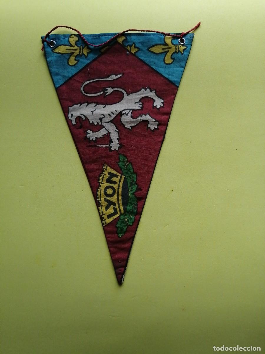 Banderines de colecci&oacute;n: Banderin Lyon, 26cm. - Foto 2