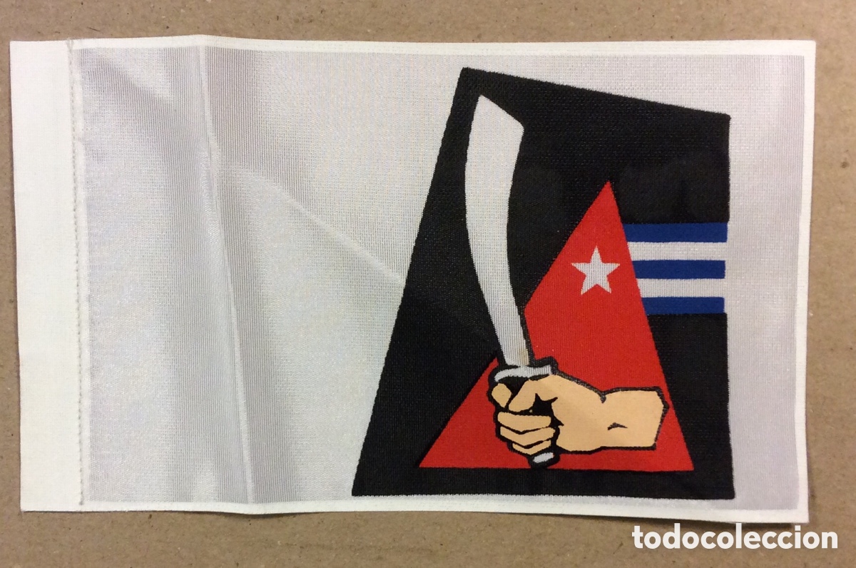 Collection pennants: COMPA&Ntilde;&Iacute;A MAR&Iacute;TIMA CUBANA. BANDER&Iacute;N CORPORATIVO DE LA EMPRESA ESTATAL.