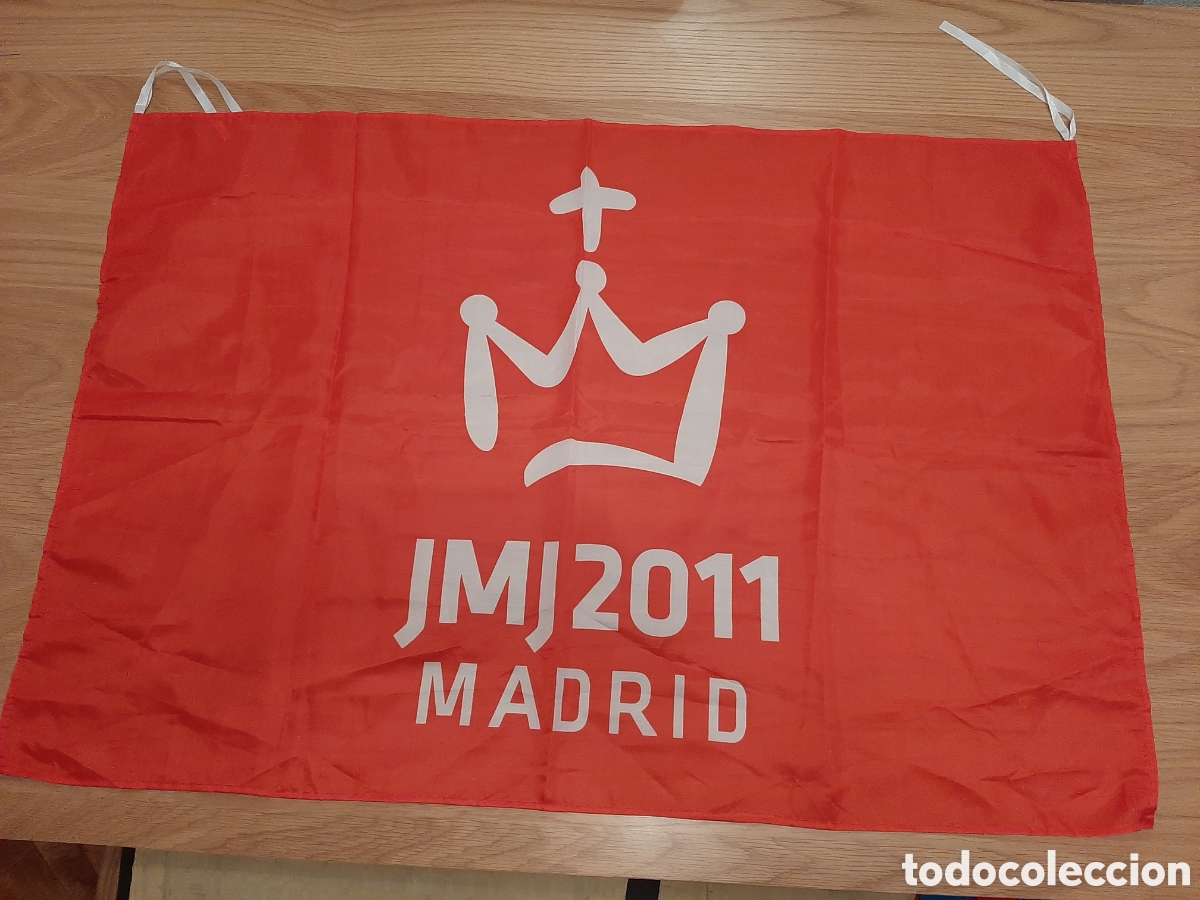 Galhardetes de cole&ccedil;&atilde;o: BANDERA VISTA PAPA JMJ MADRID 2011 97x67 cm