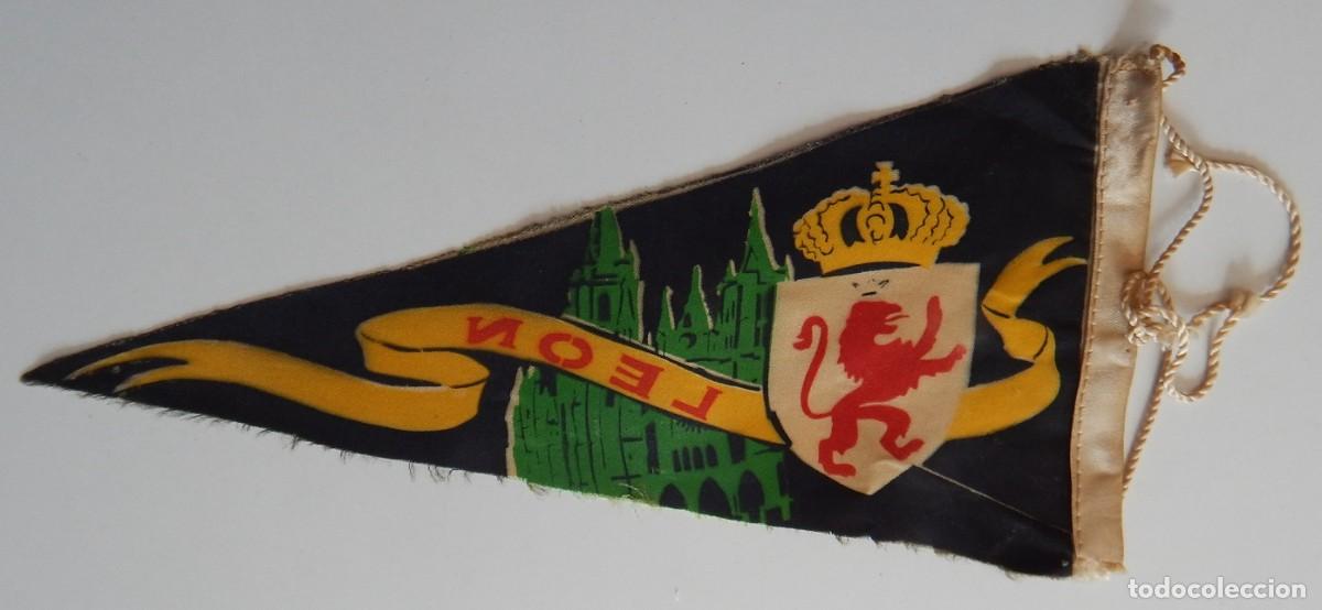 Banderines de colecci&oacute;n: Bander&iacute;n antiguo de Le&oacute;n - Foto 2