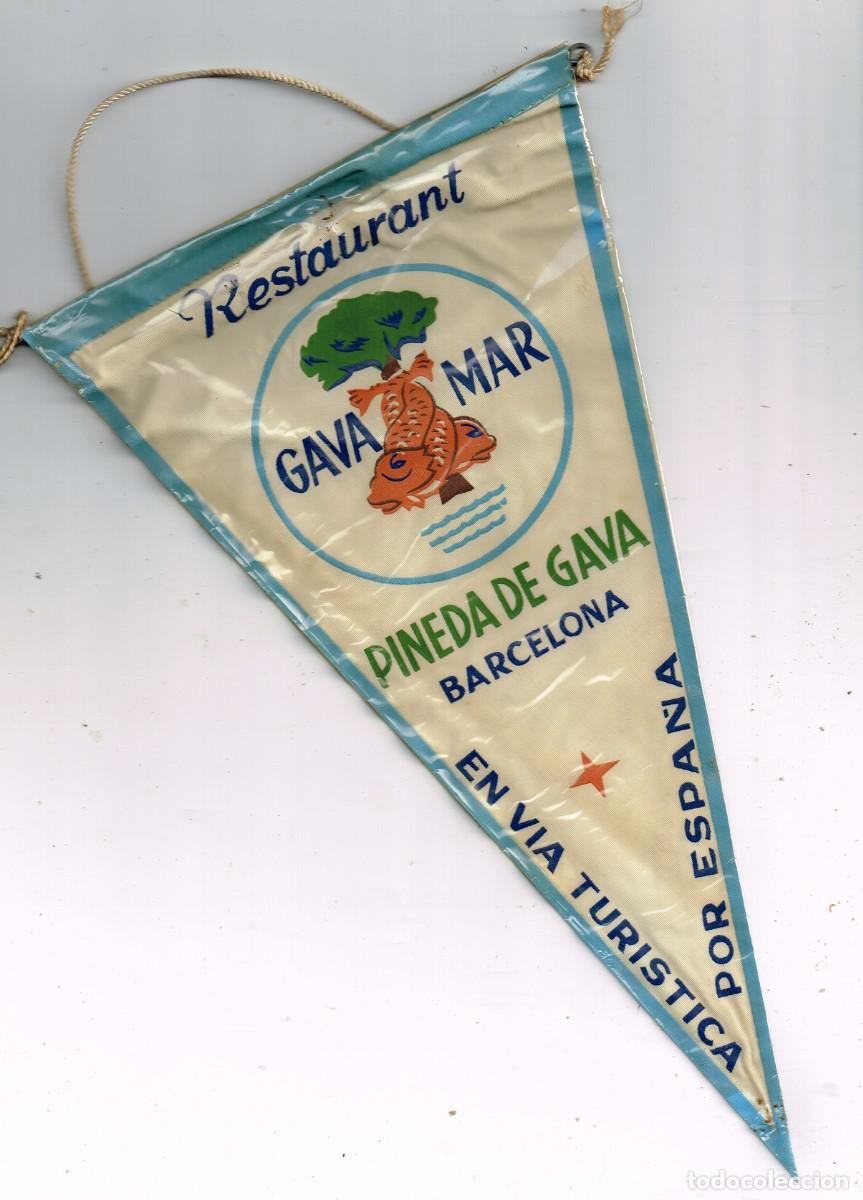 Fanions de collection: 50/60&acute;s ca. BANDER&Iacute;N TELA/SERIGRAF&Iacute;A: PINEDA DE GAVA RESTAURANT GAVA MAR EN V&Iacute;A TUR&Iacute;STICA POR ESPA&Ntilde;A