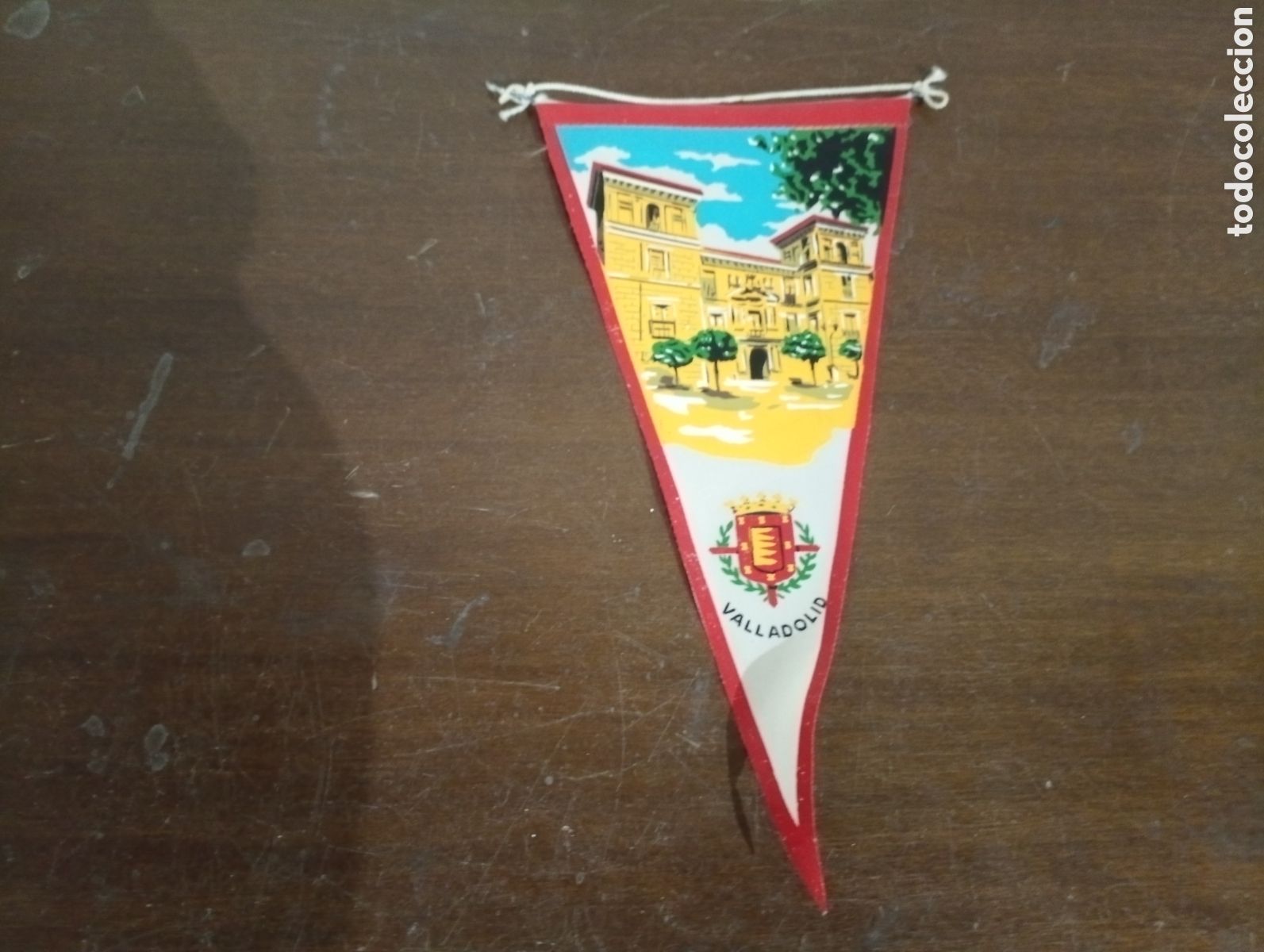 Fanions de collection: Bander&iacute;n tela Valladolid recuerdo 25cm