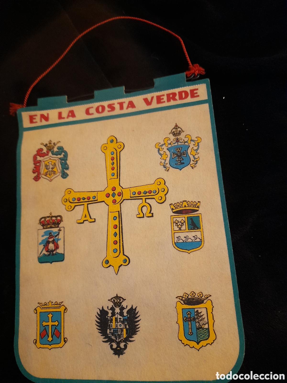 Sammlung von Wimpeln: Antiguo banderin, Costa Verde, mide 20,6x15,2cm