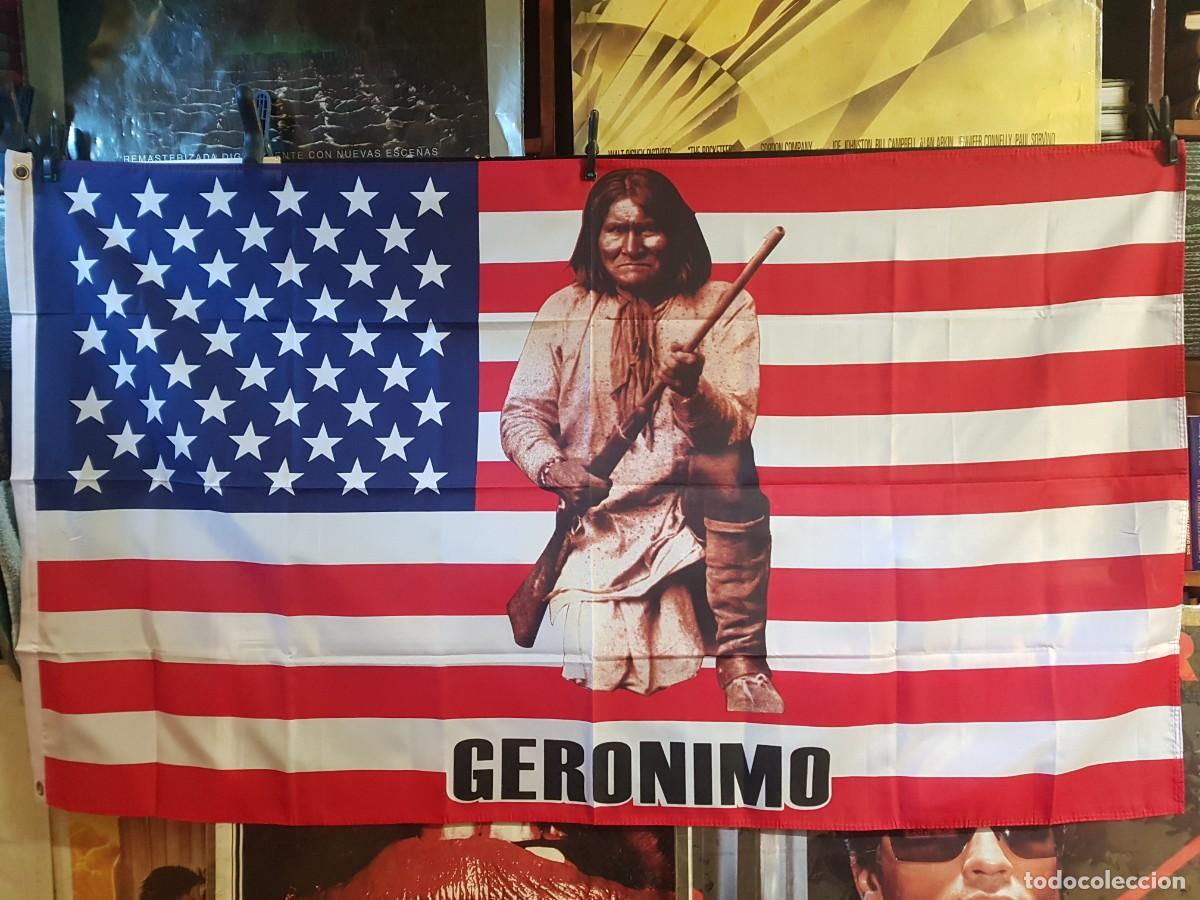 Sammlung von Wimpeln: BANDERA DE LA U.S.A. + GERONIMO 155CMX88CM