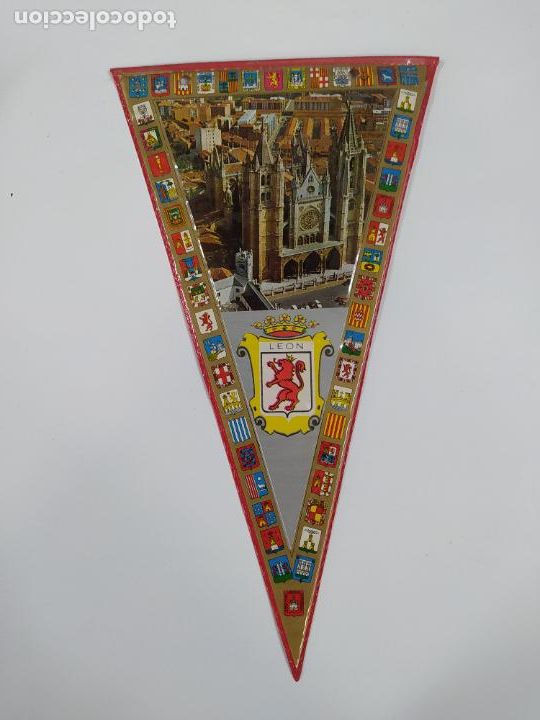 Banderines de colecci&oacute;n: BANDER&Iacute;N DE LE&Oacute;N. CAR150 - Foto 1