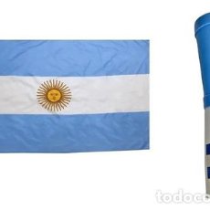 Banderines de colección: COMBO BANDERA ARGENTINA 90 X 60 CM CORNETA MINI MUNDIAL. Lote 401849879