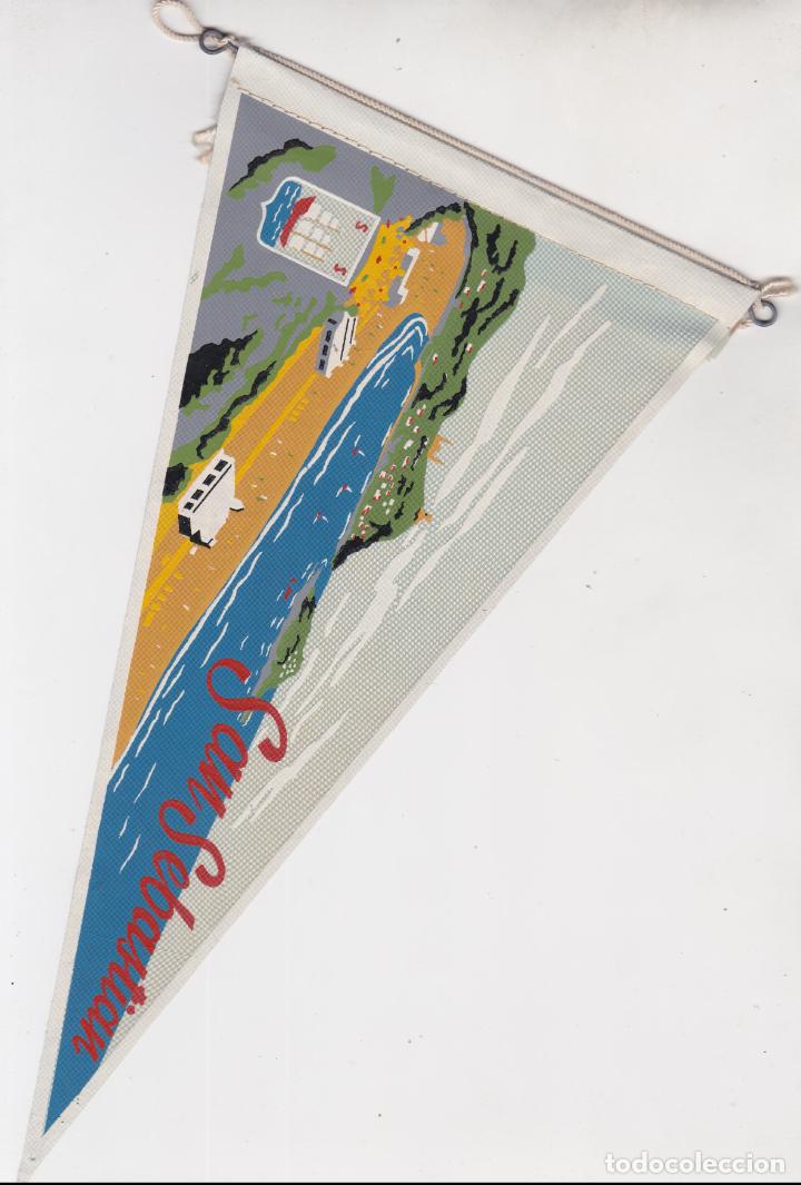 Fanions de collection: ANTIGUO BANDERIN DE TELA - SAN SEBASTIAN - (27X15)