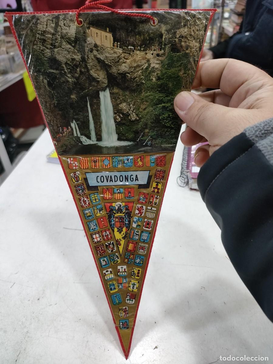 Banderines de colecci&oacute;n: Banderin COVADONGA - Foto 1