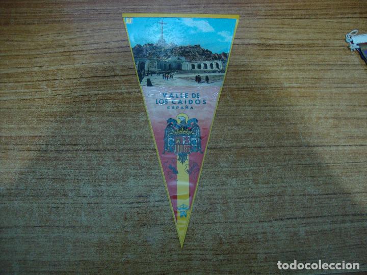 Banderines de colecci&oacute;n: BANDERIN VALLE DE LOS CAIDOS - Foto 1