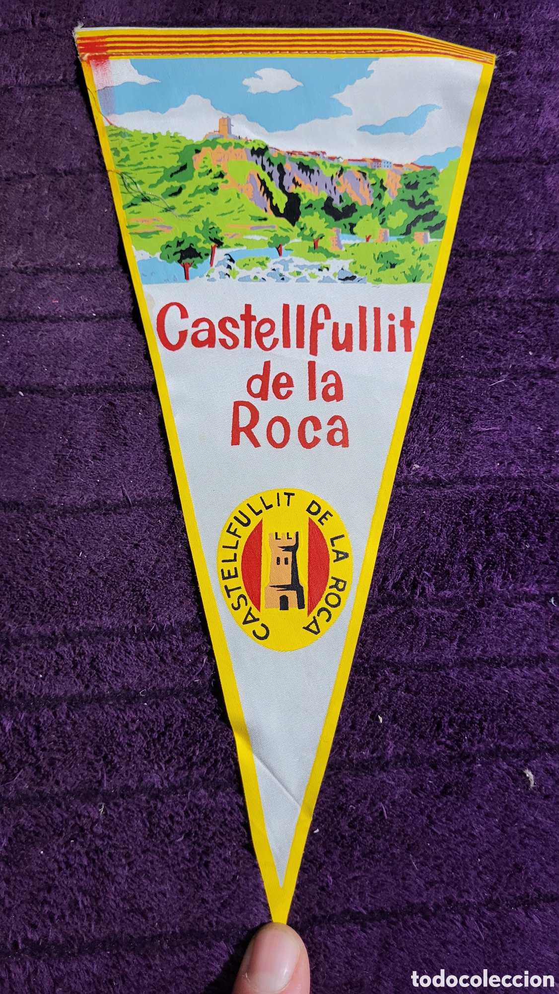 Banderines de colecci&oacute;n: Bander&iacute;n Castellfullit de la Roca - Foto 1