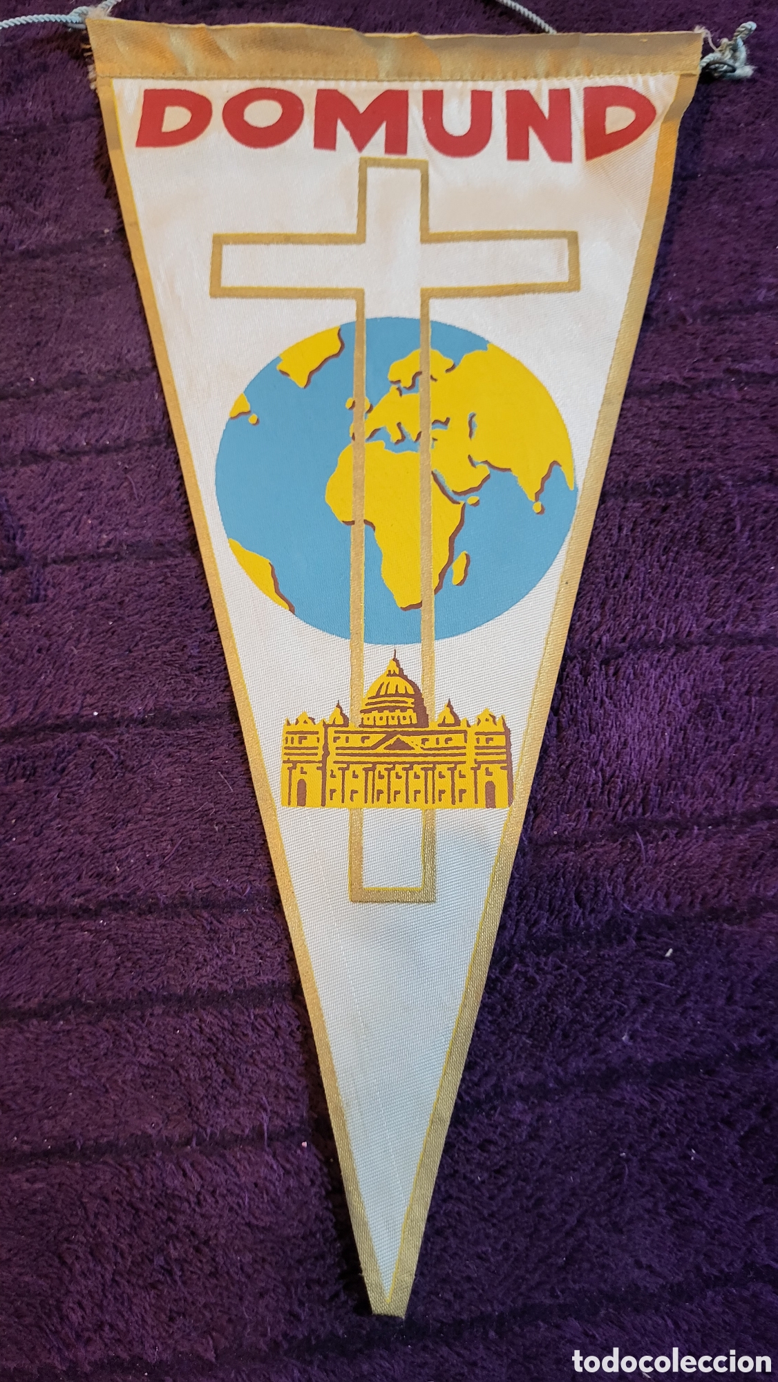 Collection pennants: Bander&iacute;n Domund