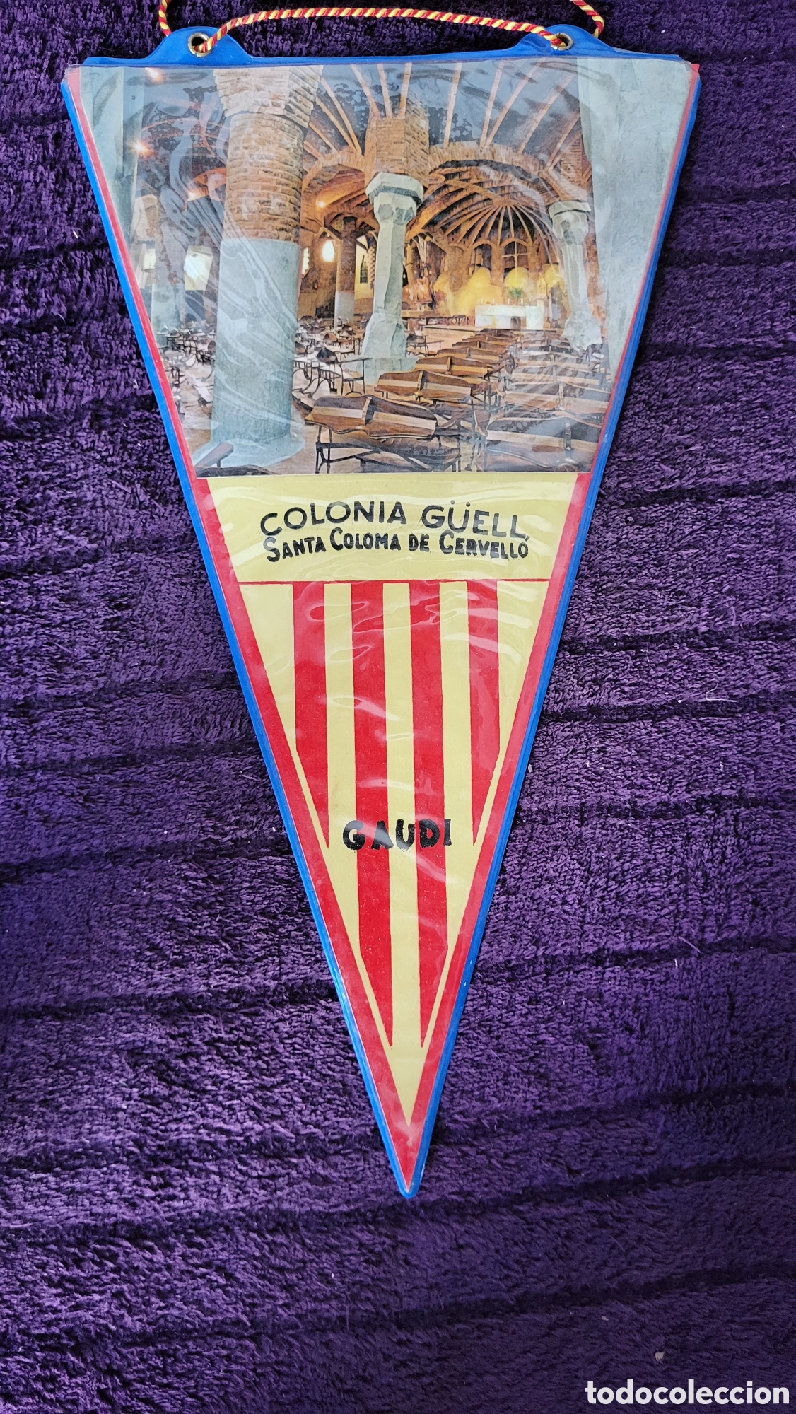 Bandierine di collezione: Bander&iacute;n Santa Coloma de Cervello Gaud&iacute;