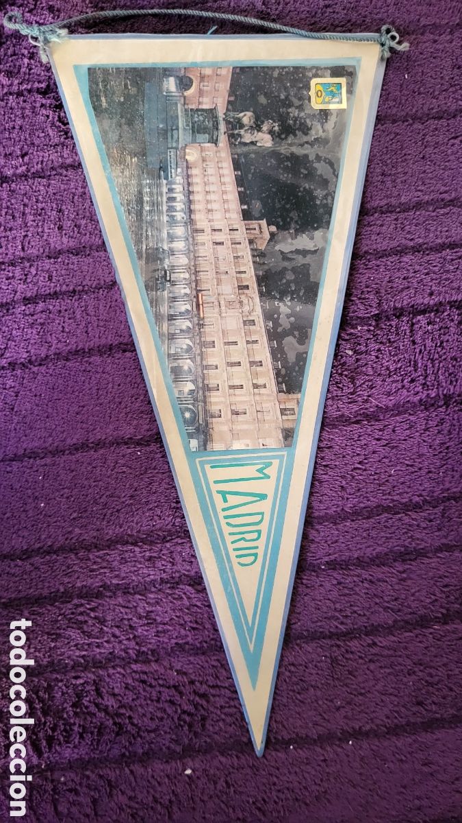 Sammlung von Wimpeln: Bander&iacute;n Madrid