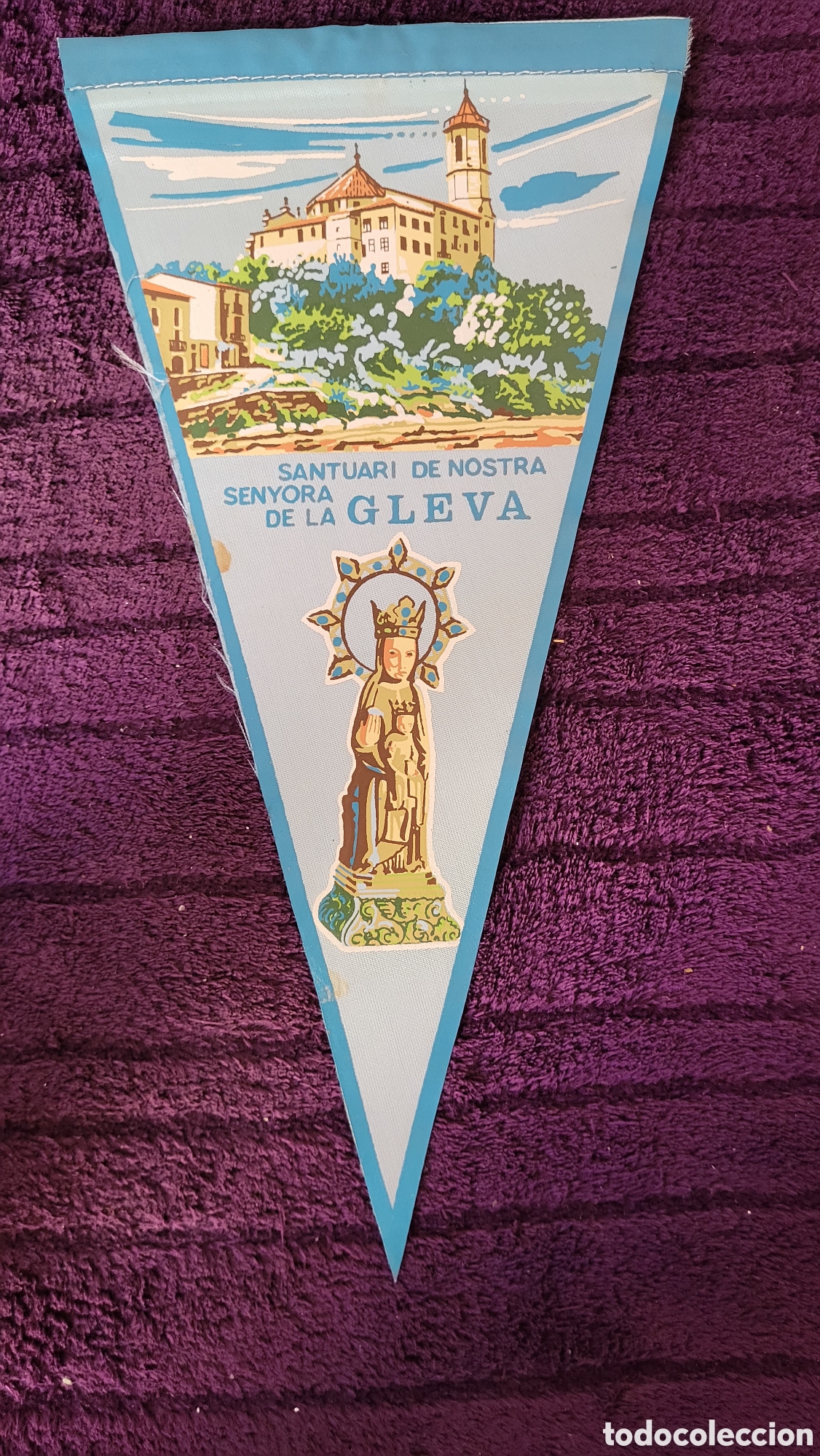 Sammlung von Wimpeln: Bander&iacute;n Gleva
