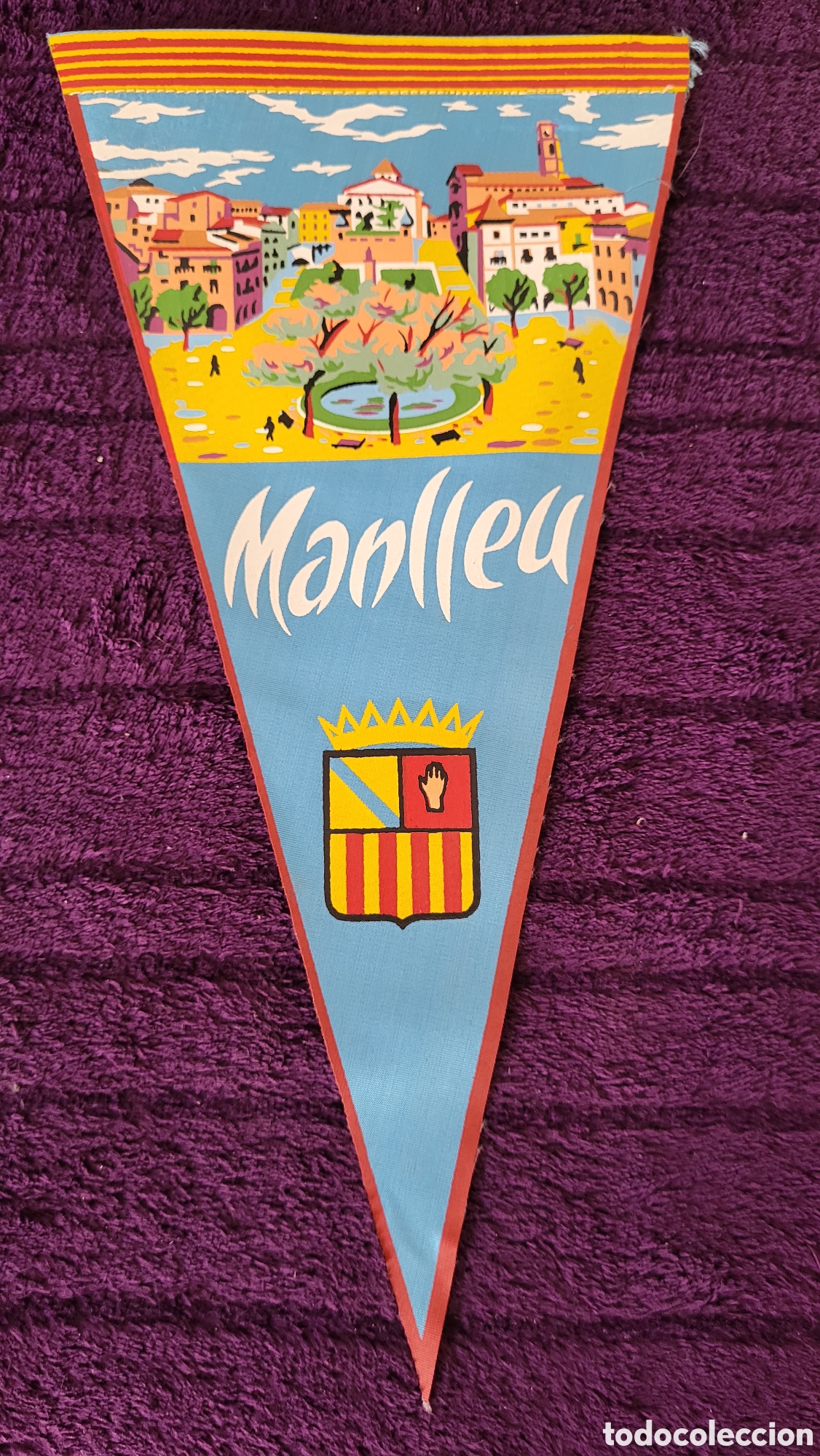 Banderines de colecci&oacute;n: Bander&iacute;n Manlleu - Foto 1