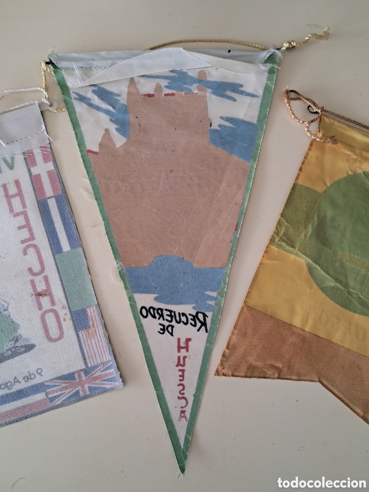 Banderines de colecci&oacute;n: Banderines Huesca - Foto 10