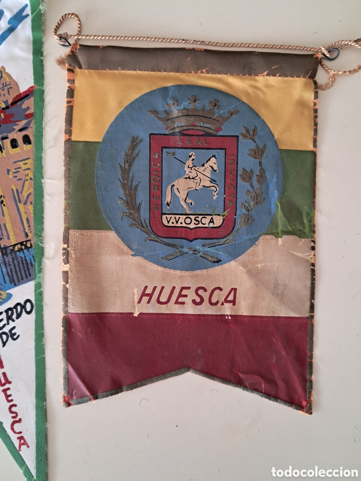 Banderines de colecci&oacute;n: Banderines Huesca - Foto 8