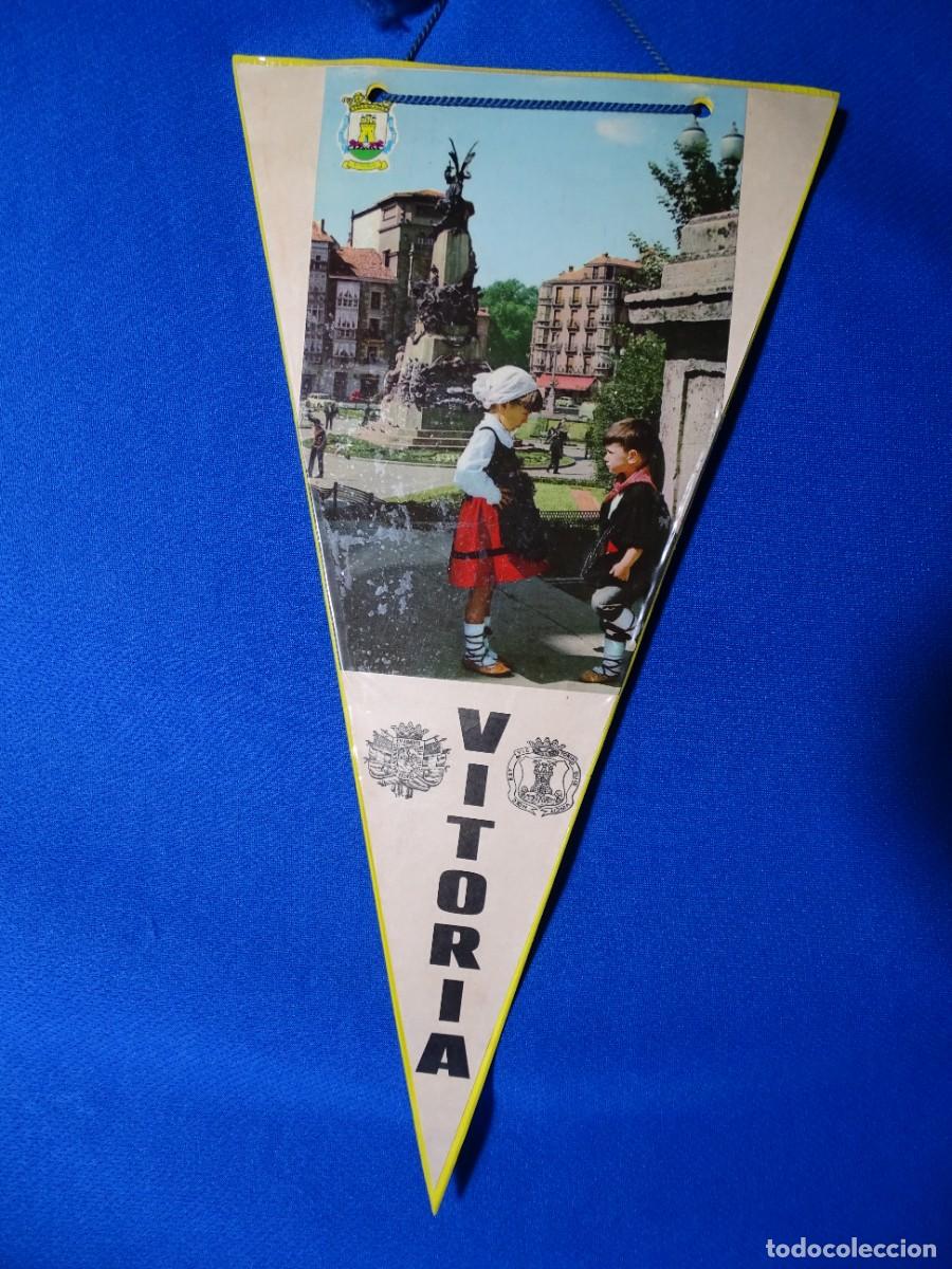 Banderines de colecci&oacute;n: VITORIA. 14,5X28CM - Foto 1