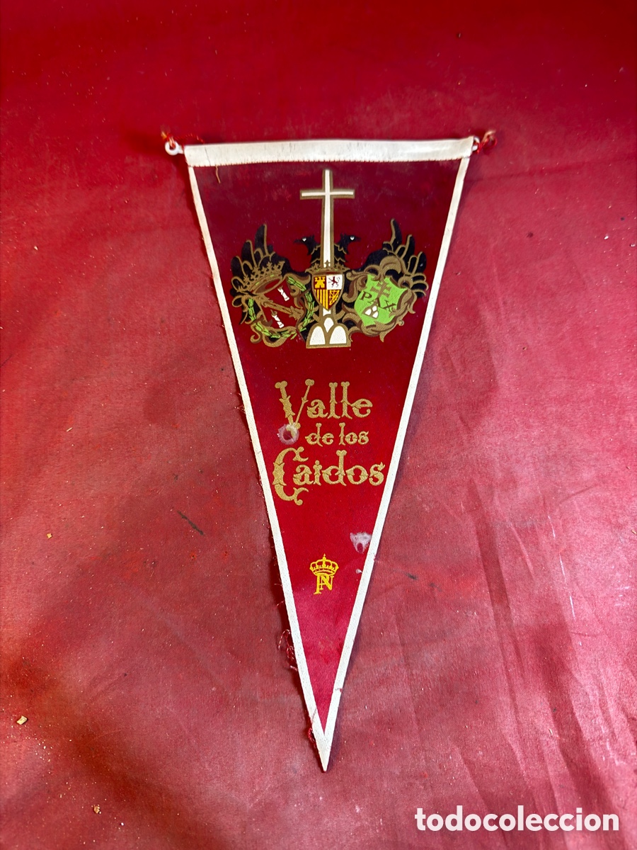 Banderines de colecci&oacute;n: Bander&iacute;n Valle de los ca&iacute;dos - Foto 1