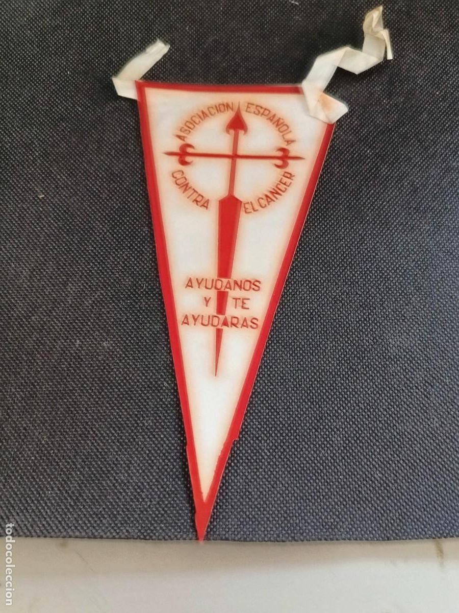 Banderines de colecci&oacute;n: Banderin pl&aacute;stico contra el cancer
