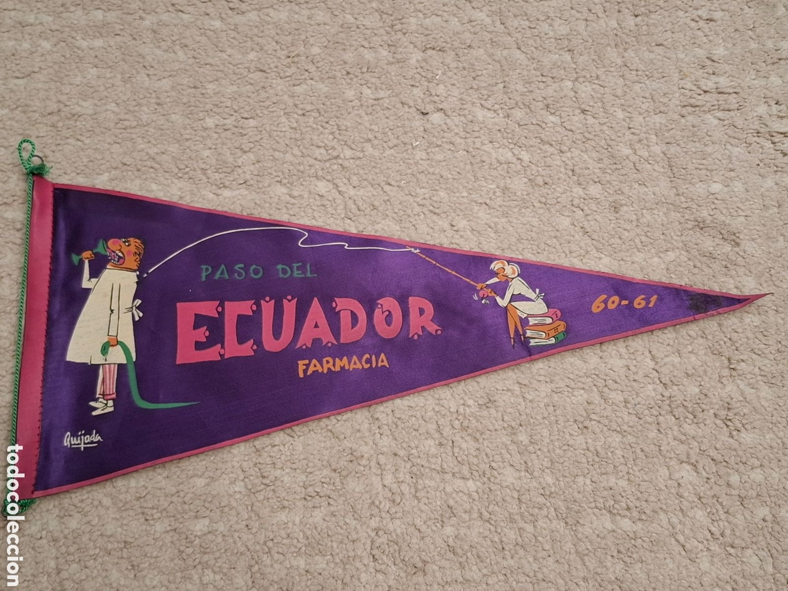 Banderines de colecci&oacute;n: Banderin Farmacia 1960-61, paso del ecuador, Facultad de Farmacia de Madrid, firmado Quijada