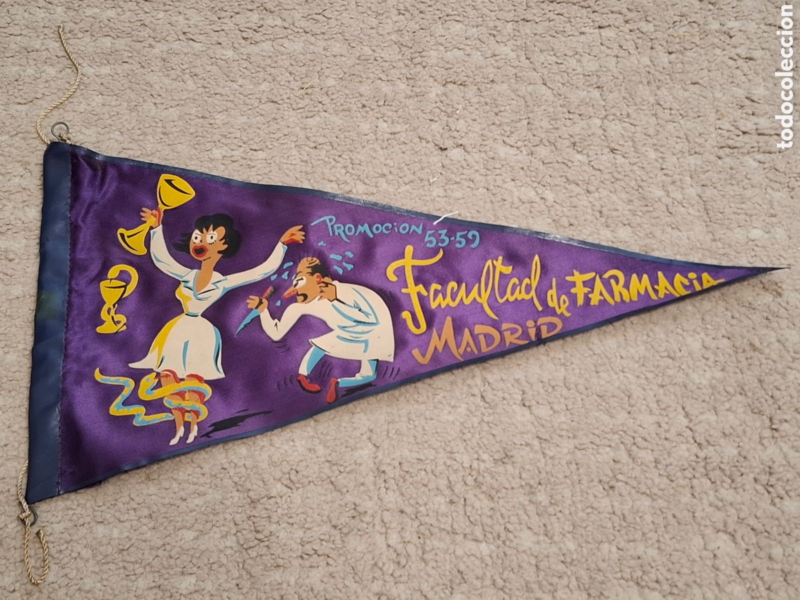 Banderines de colecci&oacute;n: Banderin Farmacia Promoci&oacute;n 53-59, Facultad de Farmacia de Madrid