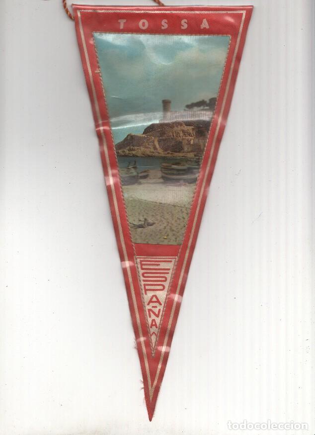 Fanions de collection: BANDERIN: TOSSA DE MAR - Foto de la playa y el Castillo de Tossa de Mar - VARIOS