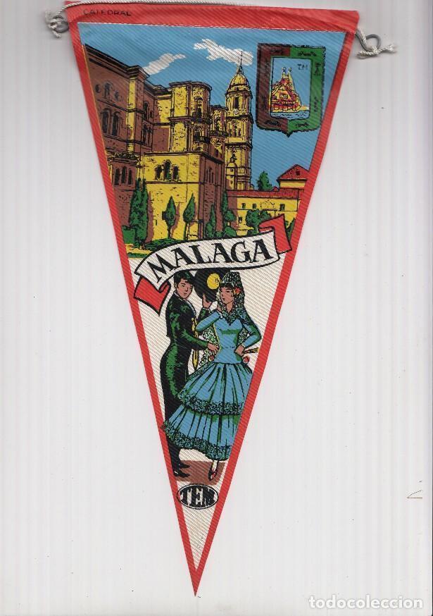 Bandierine di collezione: BANDERIN: TEM MALAGA - Ilustracion de la CATEDRAL DE MALAGA, Trajes tipicos y escudo de la localidad