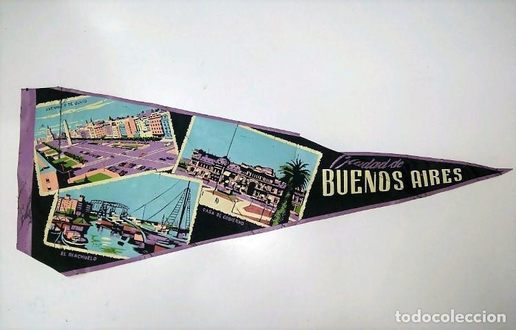Bandierine di collezione: BANDERIN: ARGENTINA - BUENOS AIRES. Ilustracion de la Avenida 9 de Julio, El Riachuelo y la Casa Ros