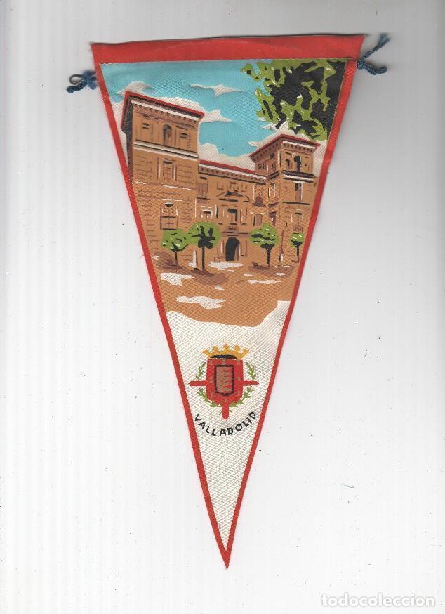 Bandierine di collezione: BANDERIN: VALLADOLID - Colegio Garcia Quintana, Museo de Ciencias Naturales y escudo - VARIOS