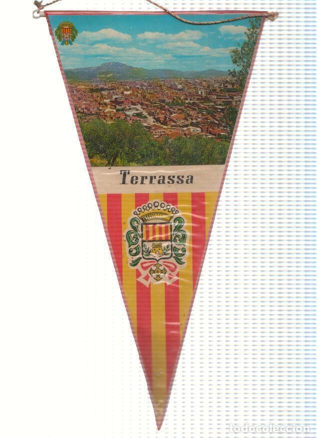 Collection pennants: Banderin: TERRASSA, Barcelona - Imagen aerea de la localidad y escudo - Varios