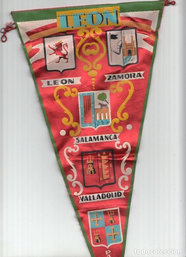 Collection pennants: BANDERIN: LEON - Escudos de Leon, Zamora, Salamanca, Valladolid y Palencia - Varios