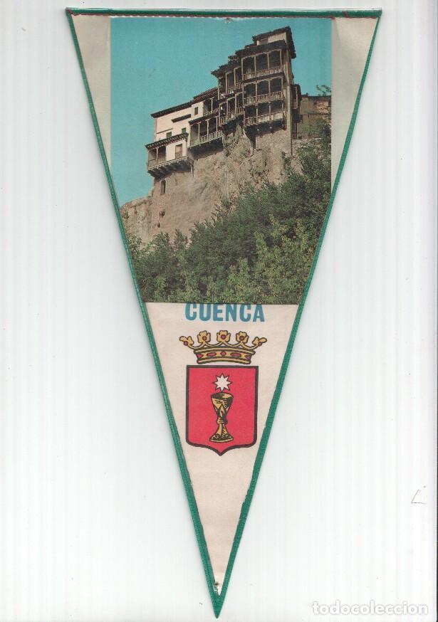 Collection pennants: BANDERIN: CUENCA, Castilla La Mancha - Imagen de las casas colgantes y escudo de Cuenca - VARIOS