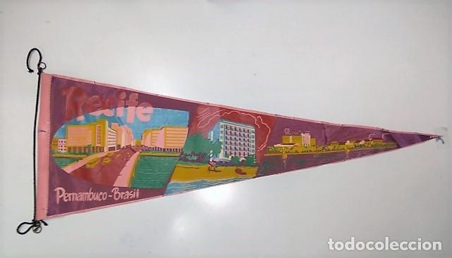 Collection pennants: BANDERIN: BRASIL - RECIFE (Pernanbuco). Ilustraciones de la ciudad pernanbucana de RECIFE - VARIOS