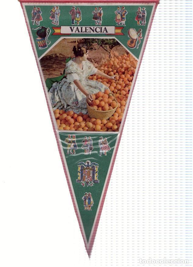 Collection pennants: BANDERIN: VALENCIA - Imagen de Fallera Valenciana recogiendo Naranjas - Varios