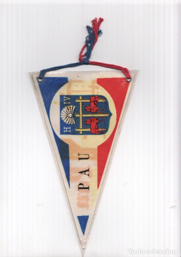 Collection pennants: BANDERIN: PAU, Bearne, Francia - Ilustracion del Castillo de Pau y escudo de la localidad en trasera