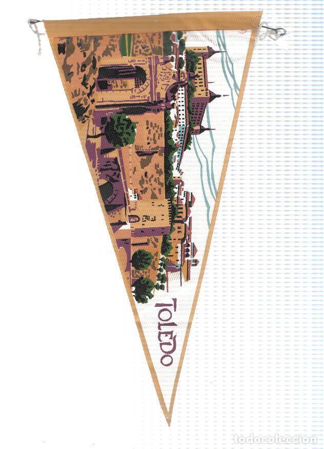 Collection pennants: BANDERIN: TOLEDO - Ilustracion del Puente de Alcantara con localidad y Alcazar al fondo - VARIOS