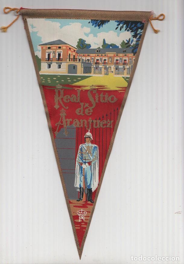 Collection pennants: BANDERIN: ARANJUEZ - Ilustracion del REAL SITIO DE ARANJUEZ con Guardia (Patrimonio Nacional) - VARI