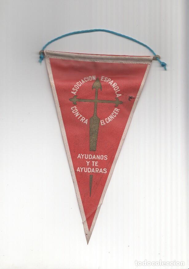 Collection pennants: BANDERIN: ASOCIACION ESPA&Ntilde;OLA CONTRA EL CANCER, (Color ROJO 1974) - Varios