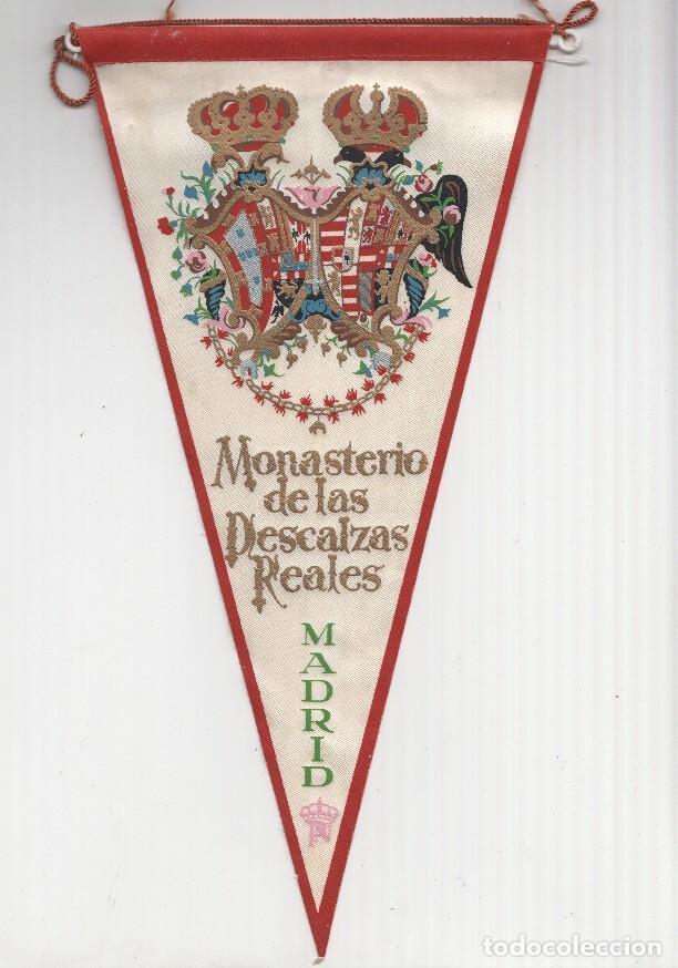 Sammlung von Wimpeln: BANDERIN: MADRID - MONASTERIO DE LAS DESCALZAS REALES, Escudo (Patrimonio Nacional) - PATRIMONIO NAC