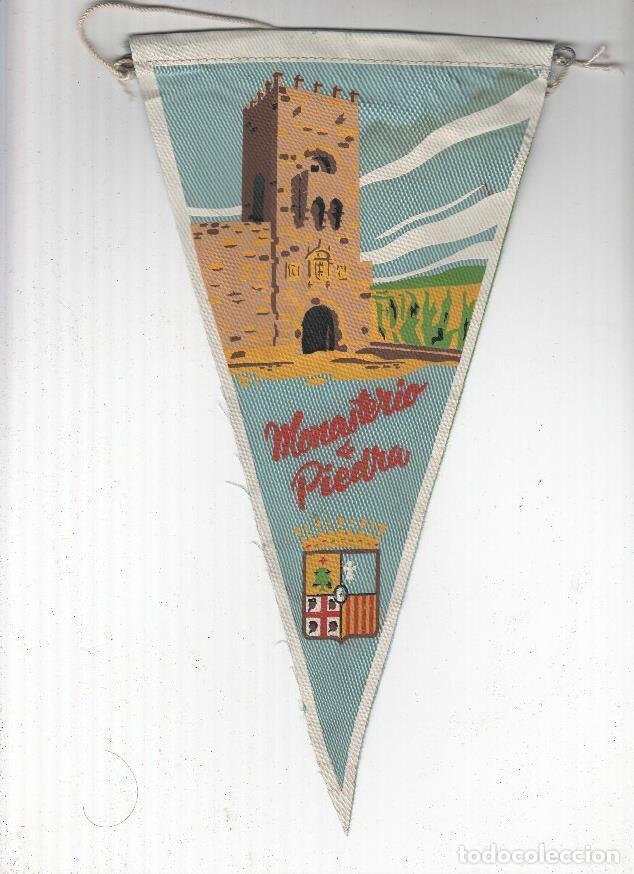 Sammlung von Wimpeln: BANDERIN: NUEVALOS - MONASTERIO DE PIERDA, y escudo - VARIOS