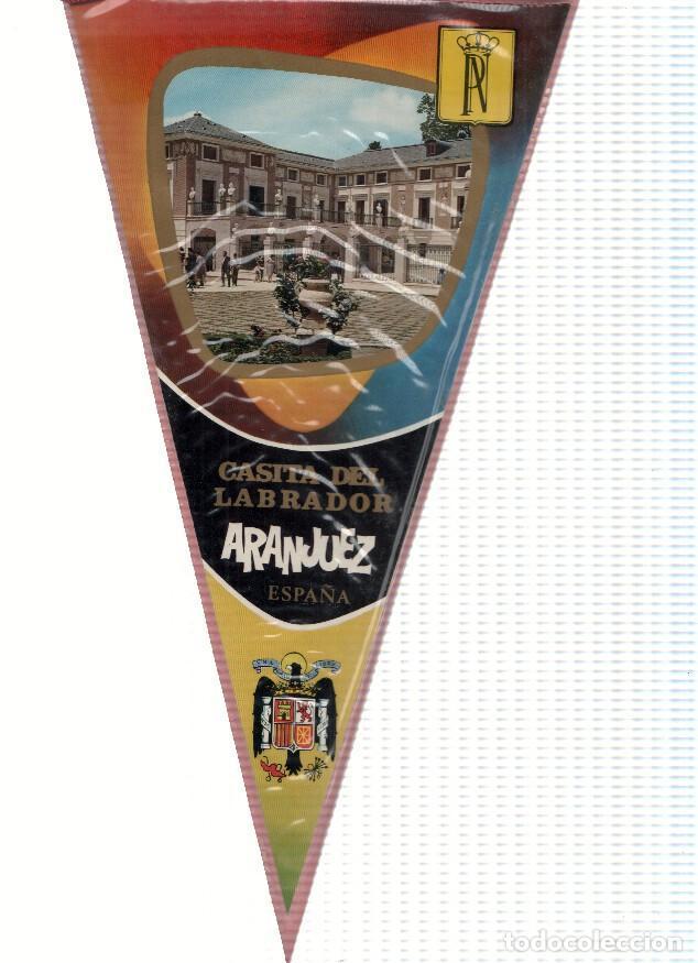 Collection pennants: BANDERIN: ARANJUEZ, Madrid - Vista exterior de la Casita del Labrador de Aranjuez - Varios