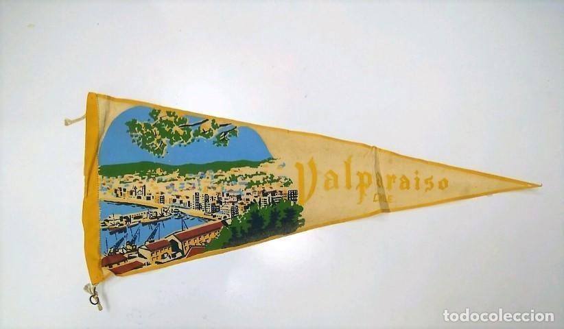 Collection pennants: BANDERIN: CHILE - VALPARAISO. Ilustracion del Puerto y la ciudad de VALPARAISO. - VARIOS