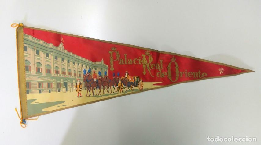 Bandierine di collezione: BANDERIN: MADRID - PALACIO REAL DE ORIENTE (EXCLUSIVAS PATRIMONIO NACIONAL) - Varios