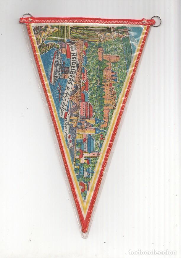 Fanions de collection: BANDERIN: HEIDELBERG, Alemania - DOS CARAS, Vista General del Pueblo y Torre de Comunicaciones de KO