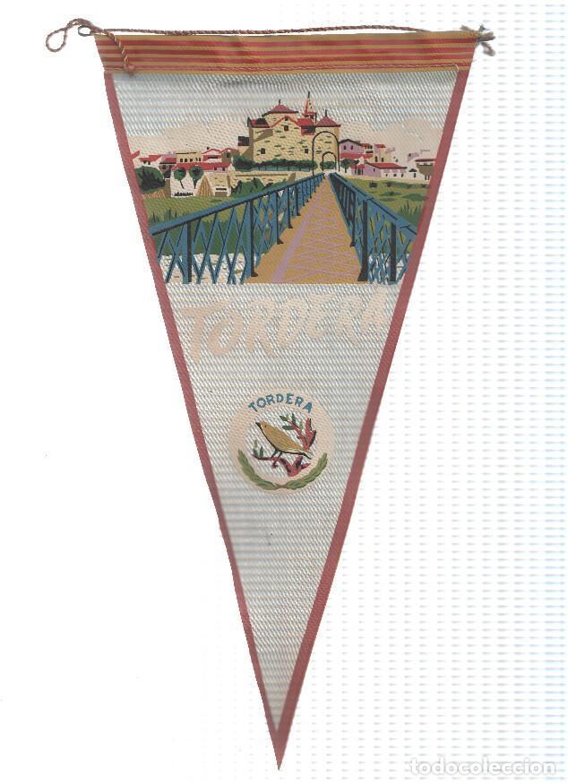 Collection pennants: BANDERIN: TORDERA (Barcelona) - Ilustracion de la ciudad e Iglesia desde el punte de Tordera, escudo