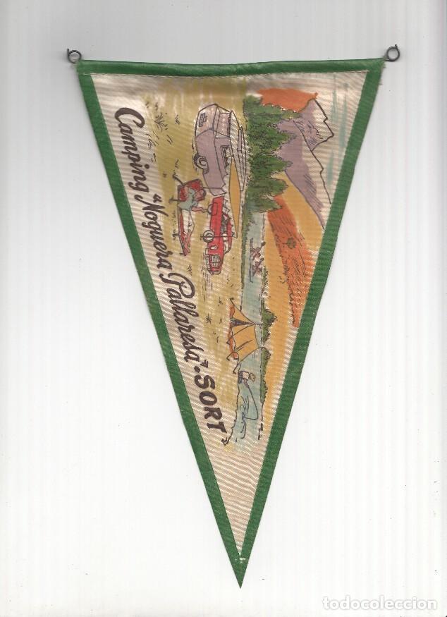 Sammlung von Wimpeln: BANDERIN: SORT - Camping Noguera Pallaresa: Ilustracion del Camping con rulot - VARIOS