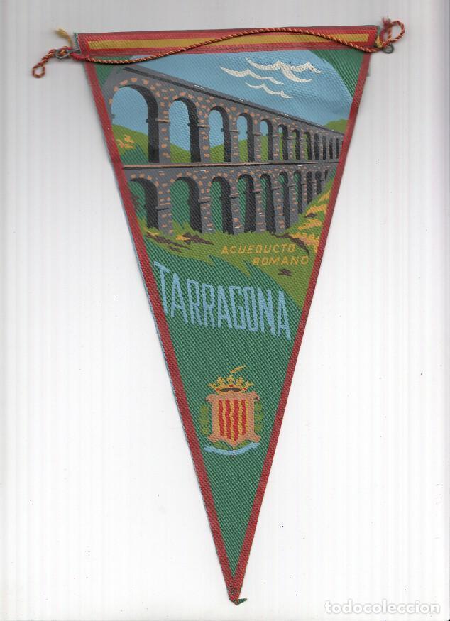 Sammlung von Wimpeln: BANDERIN: TARRAGONA - Ilustracion del acueducto romano de Tarragona y escudo de la localidad - VARIO