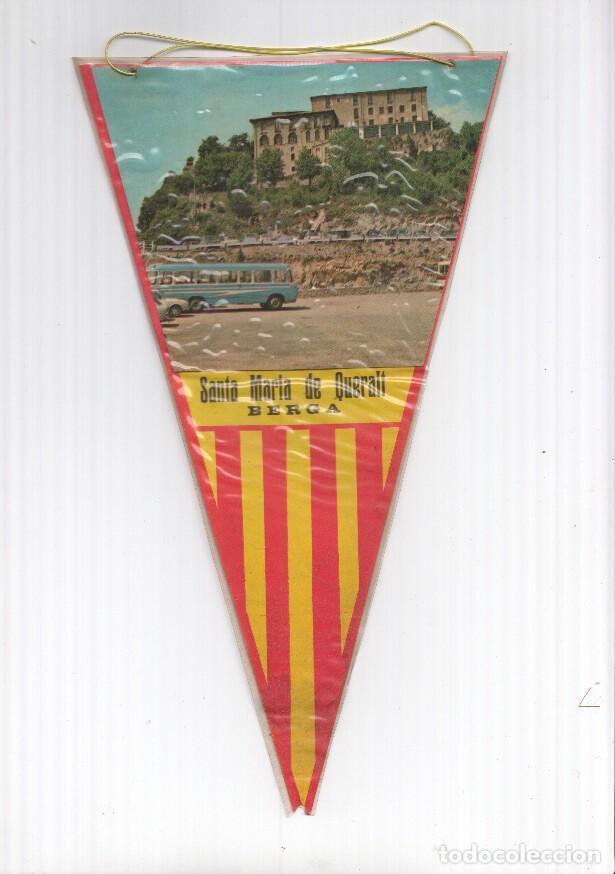 Bandierine di collezione: BANDERIN: BERGA, Barcelona - Imagen de Santa Maria de Queralt desde el aparcamiento - VARIOS